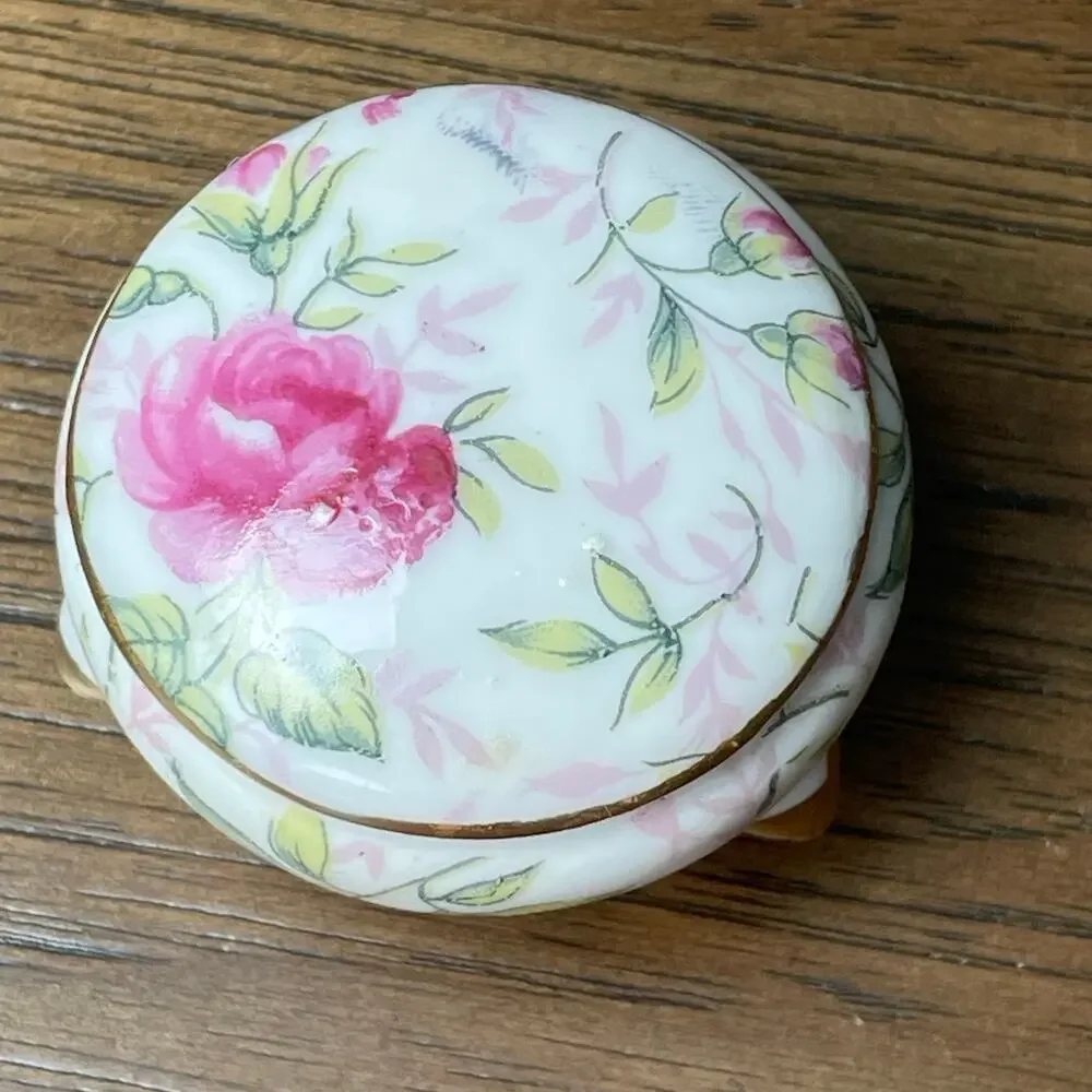 Floral Porcelain Footed Trinket Box Vtg Mini Lidded Bowl Roses Gold Gilt 1239
